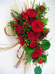 ブルーミルフィーユ赤薔薇の正月飾り